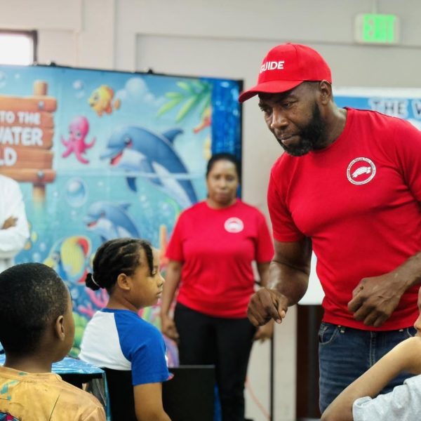 Campers meet Sea Turtles!